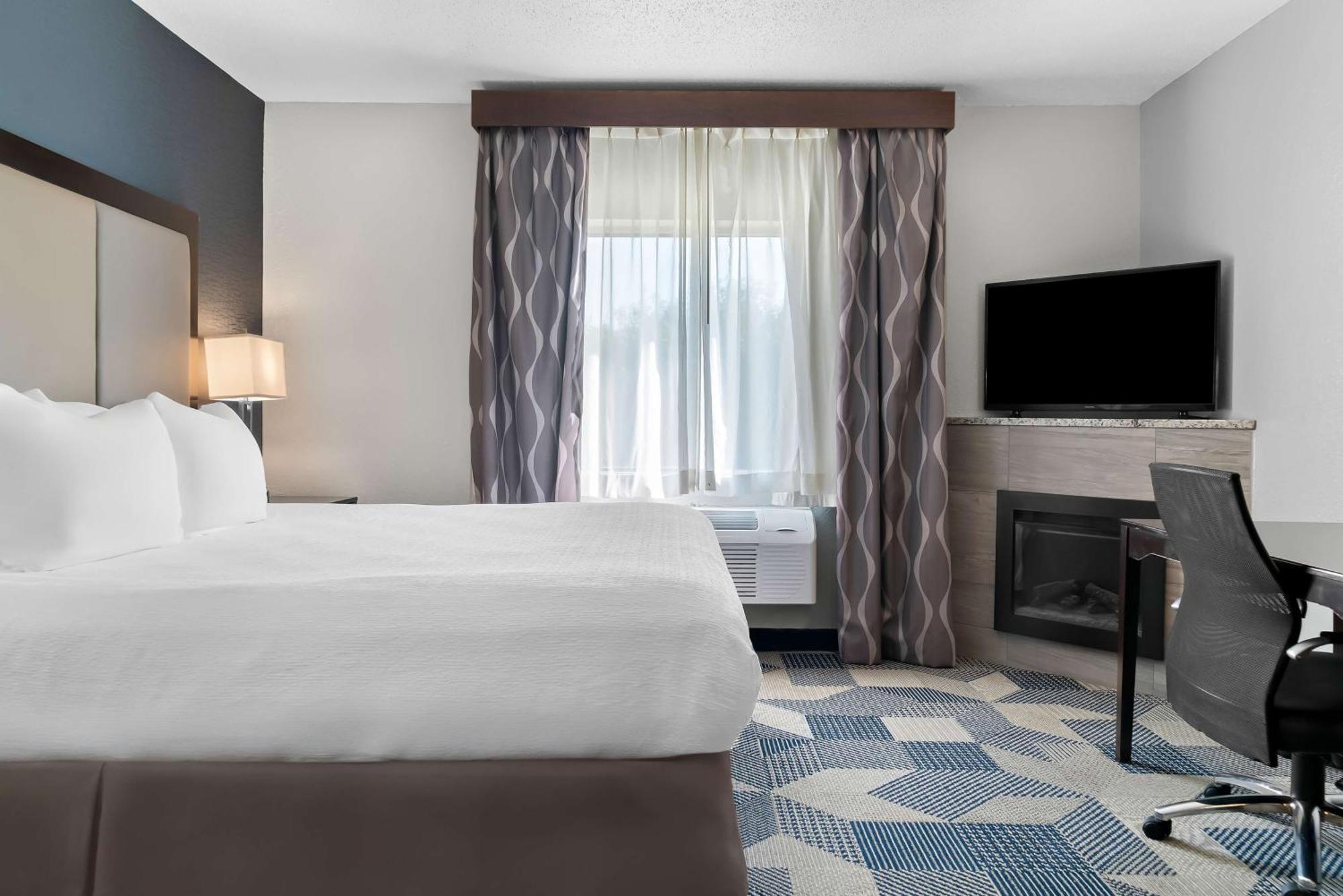 Best Western Plus Flint Airport Inn&Suites Extérieur photo